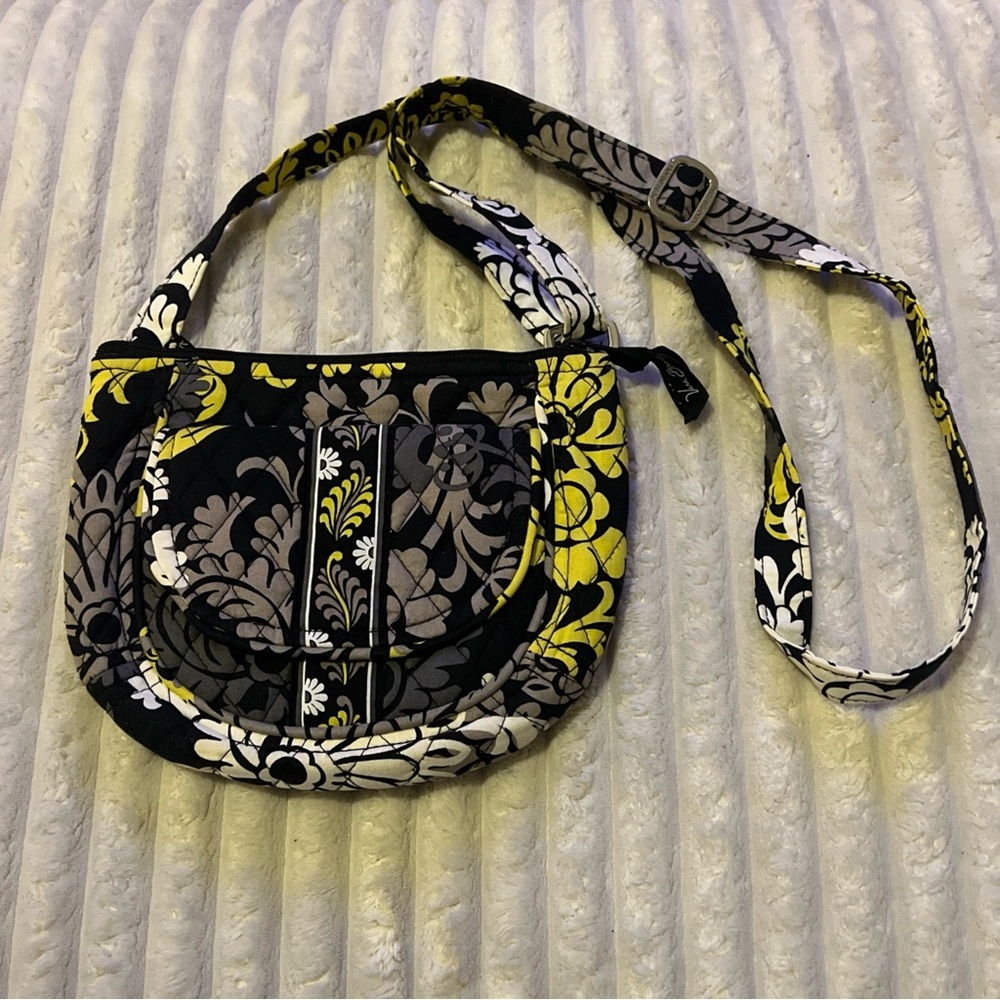 EUC Vera Bradley Patterned Crossbody Bag